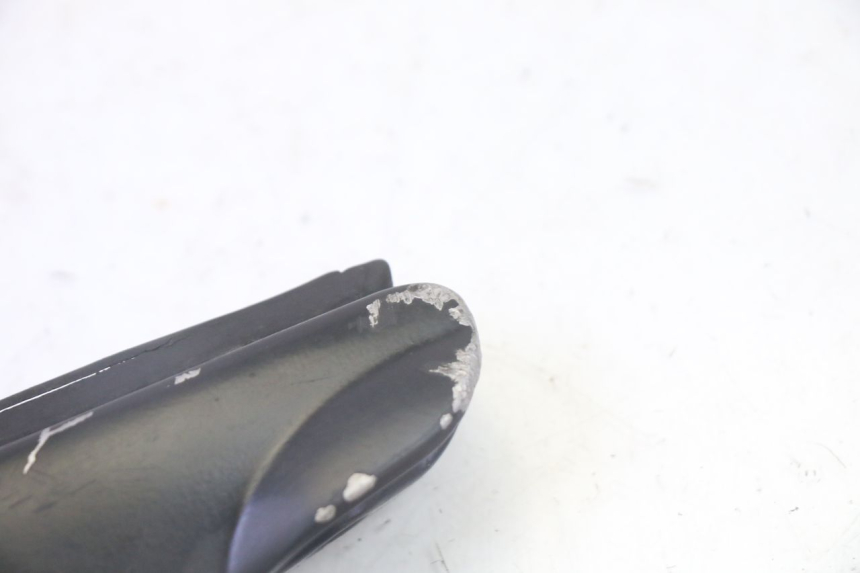 photo de REPOSAPIES TRASERA IZQUIERDA GILERA RUNNER SP 50 (2009 - 2017) - Zoom estado de uso