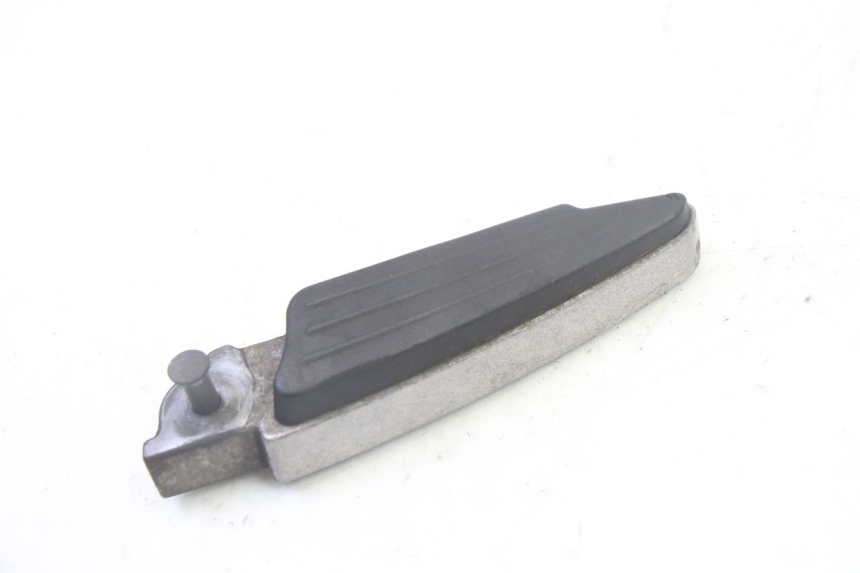 photo de REPOSAPIES TRASERA IZQUIERDA PEUGEOT SATELIS 125 (2013 - 2018) - Zoom estado de uso