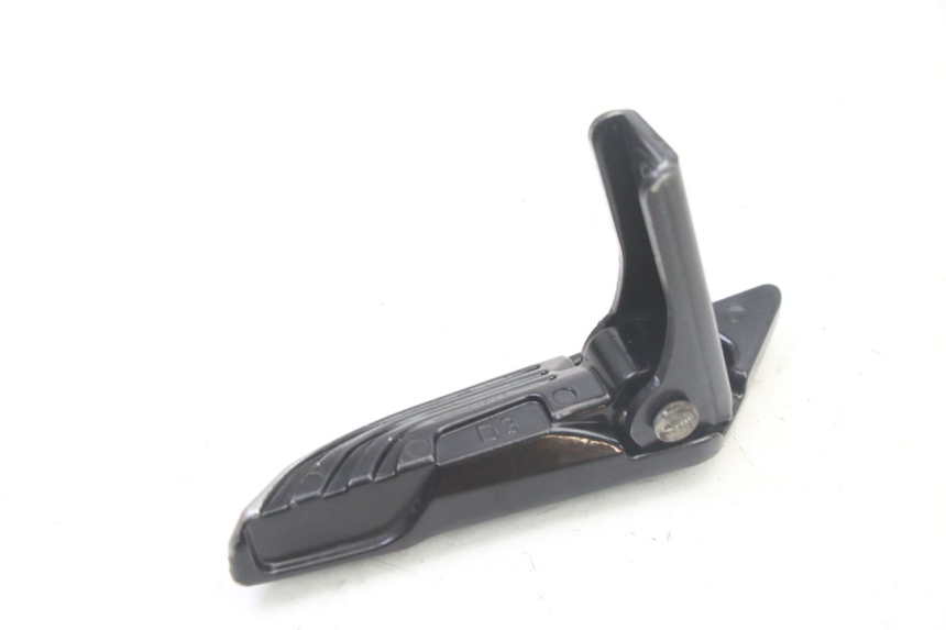 photo de REPOSAPIES TRASERA IZQUIERDA APRILIA SR 2T 50 (2018 - 2022) - Zoom estado de uso