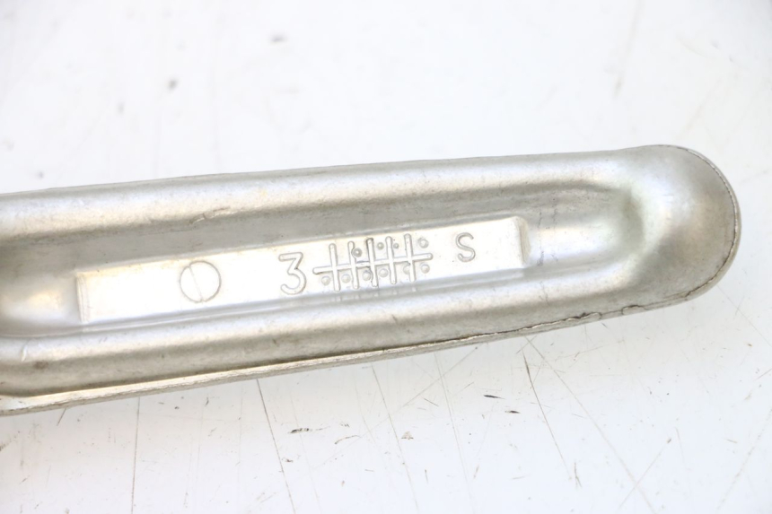 photo de REPOSAPIES TRASERA IZQUIERDA DUCATI SS IE DS CARENEE 1000 (2002 - 2006) - Detalle de la pieza