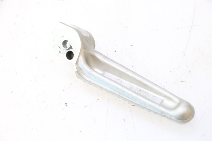 photo de REPOSAPIES TRASERA IZQUIERDA DUCATI SS IE DS CARENEE 1000 (2002 - 2006) - Zoom estado de uso