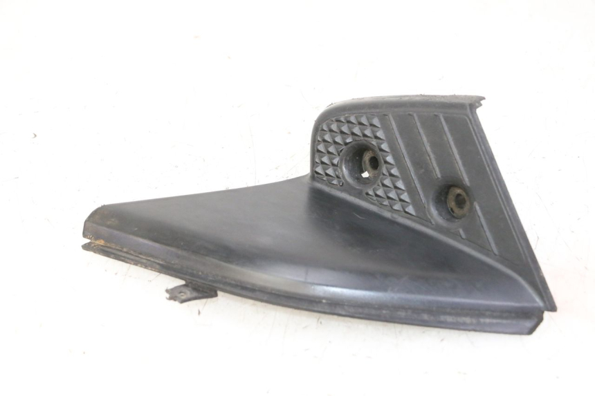 photo de REPOSAPIES TRASERA IZQUIERDA MBK STUNT NAKED 50 (2004 - 2018) - Otra perspectiva