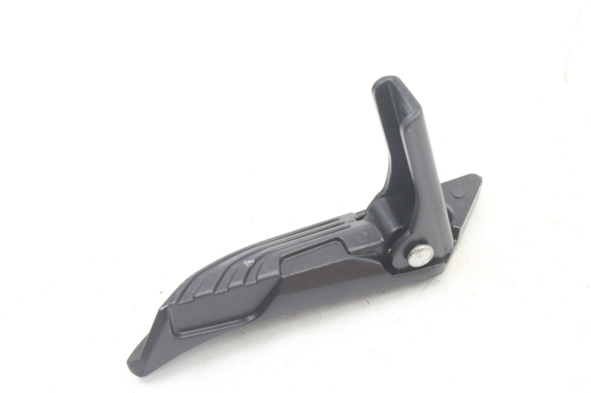 photo de REPOSAPIES TRASERA IZQUIERDA APRILIA SXR 50 (2021 - 2023) - Detalle de la pieza