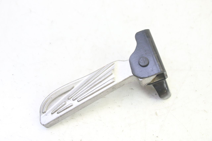 photo de REPOSAPIES TRASERA IZQUIERDA PEUGEOT TWEET PRO EFI 4T 50 (2021 - 2022) - Vista principal