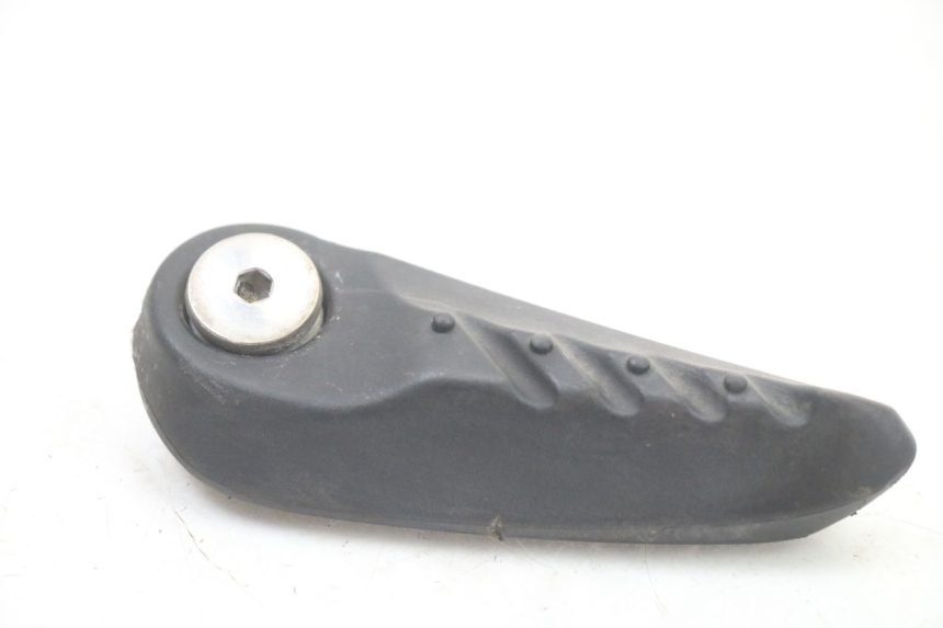 photo de REPOSAPIES TRASERA IZQUIERDA YAMAHA NEOS NEO'S 4T 50 (2008 - 2016) - Detalle de la pieza