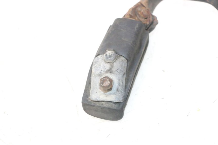 photo de REPOSAPIES DELANTERA DERECHA HONDA CB TWO FIFTY 250 (1991 - 2002) - Detalles de los puntos de fijación