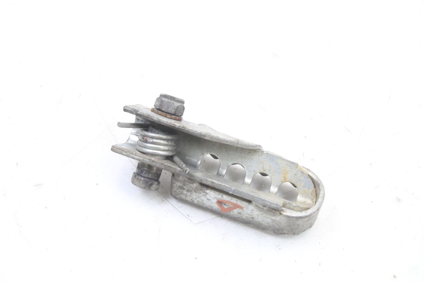 photo de REPOSAPIES DELANTERA DERECHA DERBI SENDA R X-TREME 50 (2006 - 2010) - Otra perspectiva