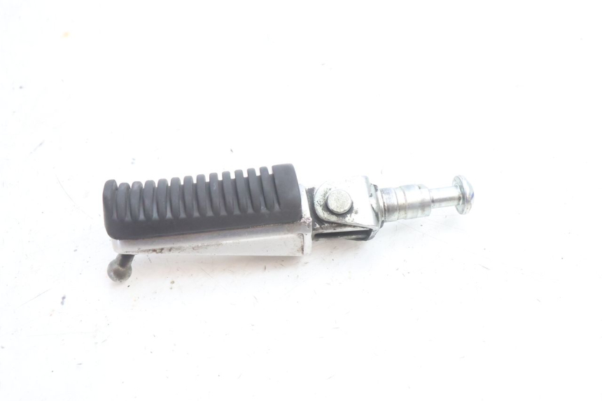 photo de REPOSAPIES DELANTERA DERECHA YAMAHA FZ8 800 (2010 - 2016) - Detalle de la pieza