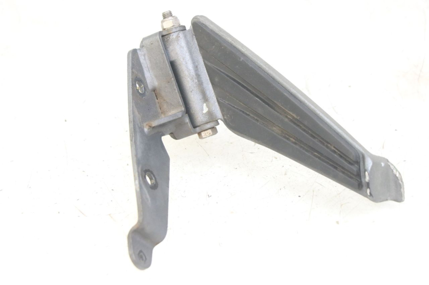 photo de REPOSAPIES DELANTERA DERECHA PEUGEOT GEOPOLIS RS 125 (2007 - 2009) - Vista general del producto