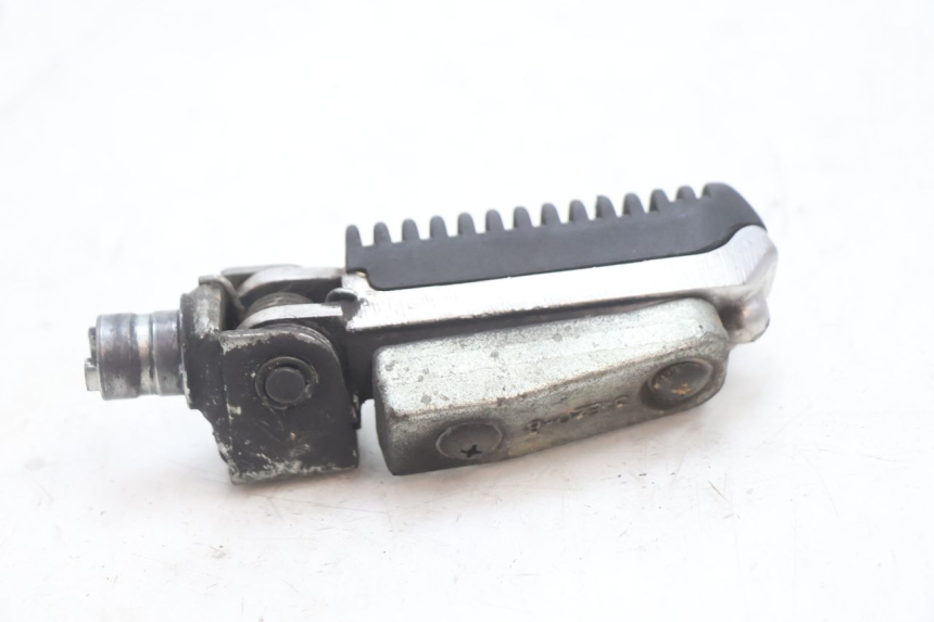 photo de REPOSAPIES DELANTERA DERECHA SUZUKI GSF N BANDIT 1200 (2001 - 2005) - Vista general del producto