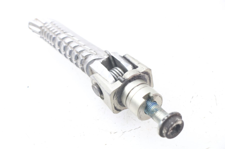 photo de REPOSAPIES DELANTERA DERECHA SUZUKI GSX-R GSXR 750 (2011 - 2016) - Otra perspectiva