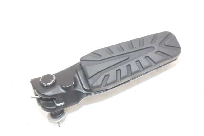 photo de REPOSAPIES DELANTERA DERECHA HUSQVARNA SVARTPILEN 401 (2018 - 2023) - Vista principal