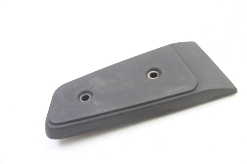 photo de REPOSAPIES DELANTERA DERECHA PIAGGIO MP3 RL 250 (2006 - 2010) - Detalle de la pieza