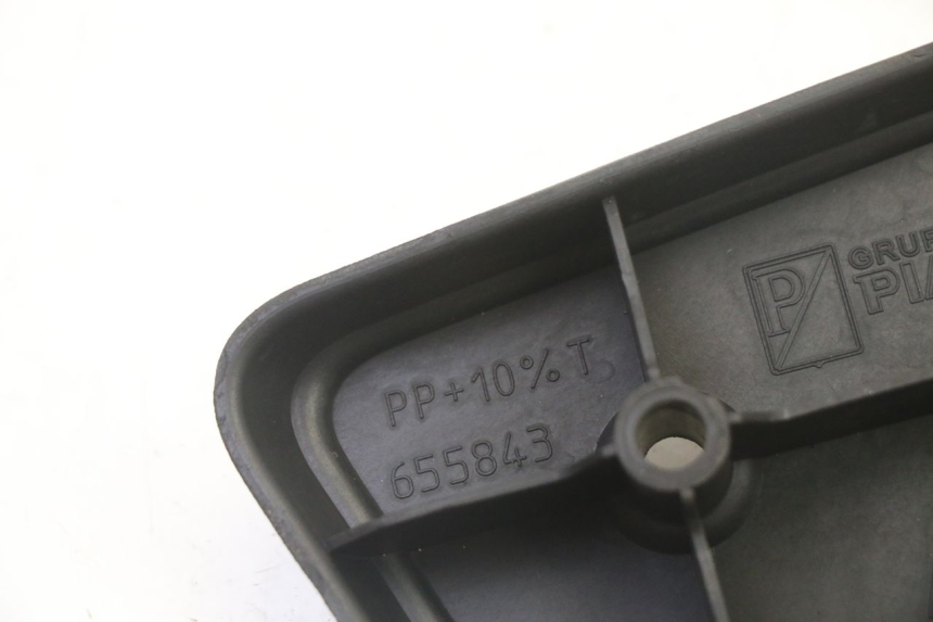 photo de REPOSAPIES DELANTERA DERECHA PIAGGIO MP3 RL 250 (2006 - 2010) - Vista general del producto