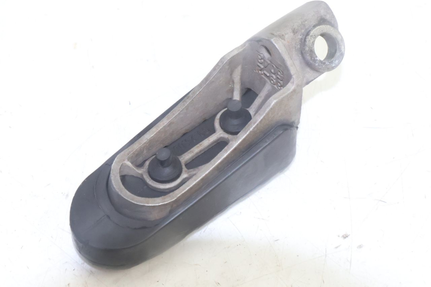 photo de REPOSAPIES DELANTERA DERECHA MZ RT 125 (2000 - 2008) - Primer plano técnico