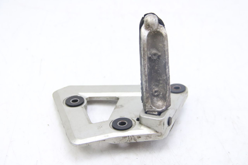 photo de REPOSAPIES DELANTERA DERECHA SUZUKI GSX F GSXF 750 (1988 - 1998) - Otra perspectiva