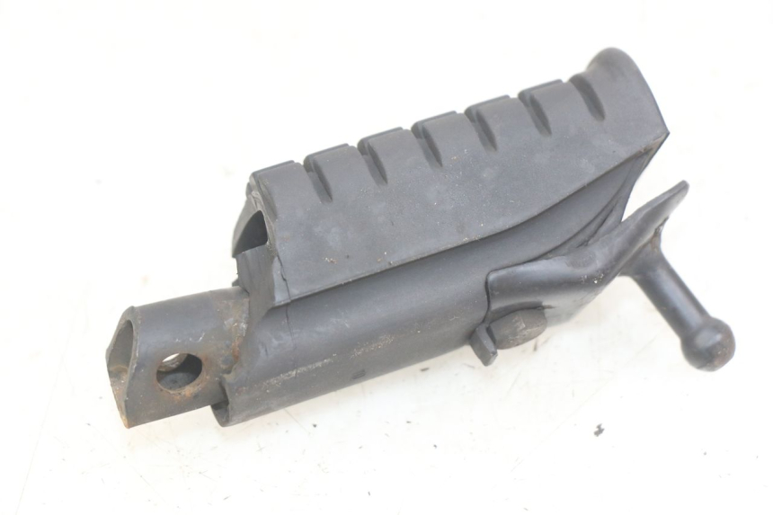 photo de REPOSAPIéS DELANTERO DERECHO DAELIM VJ ROADWIN FI 125 (2008 - 2017) - Otra perspectiva