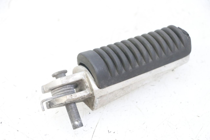 photo de REPOSAPIES DELANTERA DERECHA YAMAHA XJ6 ABS 600 (2008 - 2016) - Vista general del producto