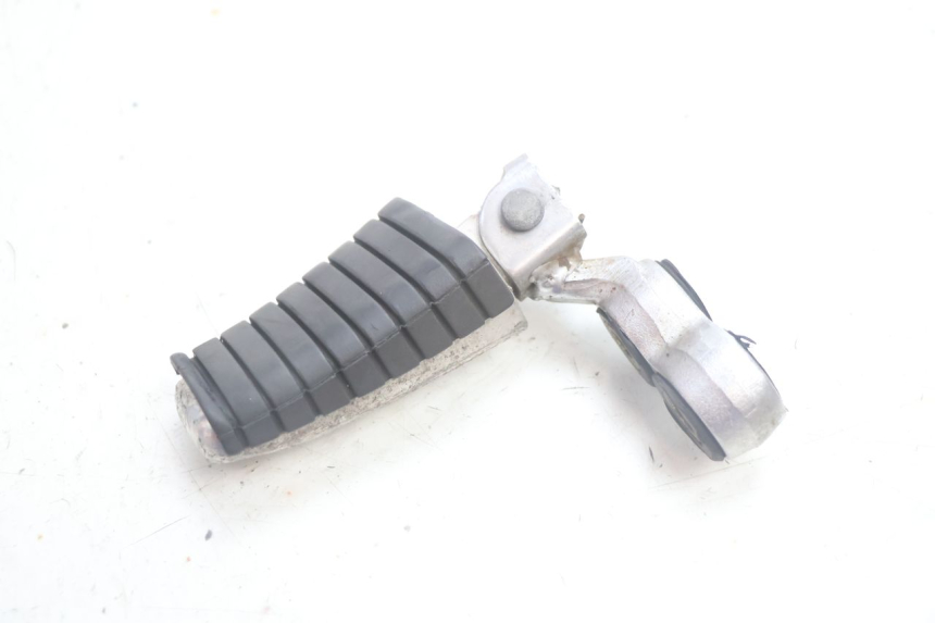 photo de REPOSAPIES DELANTERA DERECHA YAMAHA XV VIRAGO 535 (1988 - 2004) - Estado de la superficie y material