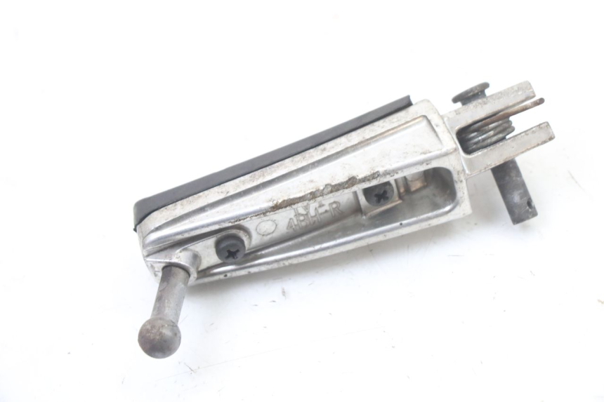 photo de REPOSAPIES DELANTERA DERECHA YAMAHA FZ6 FAZER S2 600 (2007 - 2011) - Otra perspectiva