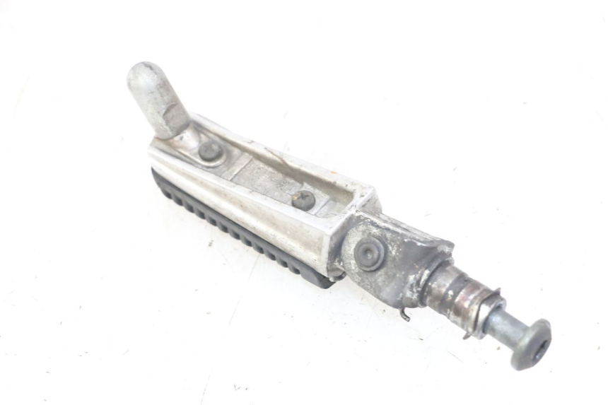 photo de REPOSAPIÉ DERECHO DELANTERO YAMAHA FZS FAZER 600 (2001 - 2003) - Vista general del producto