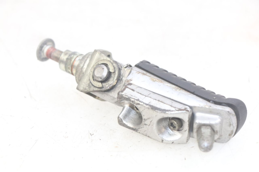 photo de REPOSAPIÉ DERECHO DELANTERO KAWASAKI Z 750 (2007 - 2013) - Zoom estado de uso