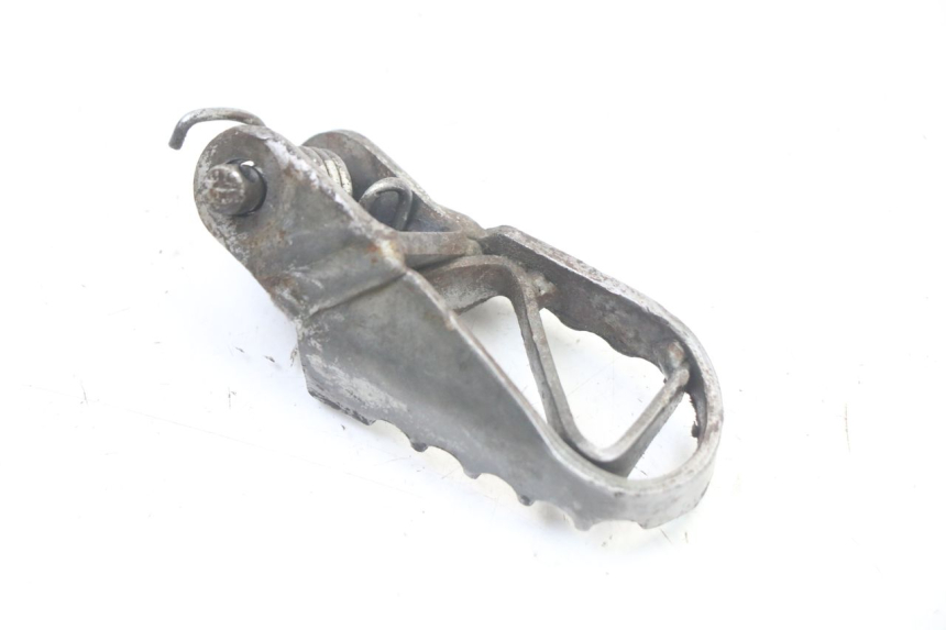 photo de REPOSAPIES DELANTERA IZQUIERDA HONDA CR 85 (2003 - 2007) - Primer plano técnico