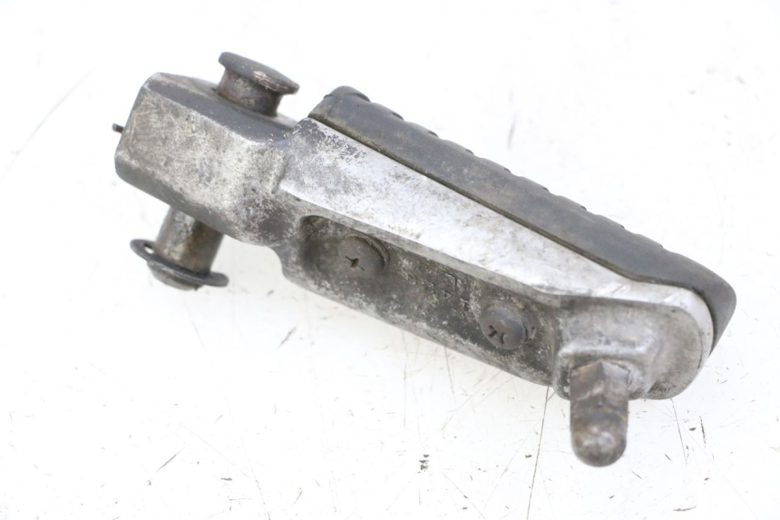 photo de REPOSAPIÉS DELANTERO IZQUIERDO KAWASAKI ZR7 ZR-7 S 750 (1999 - 2004) - Vista general del producto