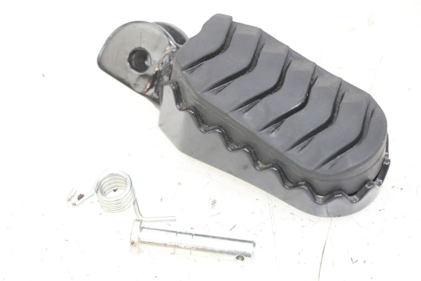 photo de REPOSAPIES DELANTERA IZQUIERDA ROYAL ENFIELD SCRAM 411 (2022 - 2024) - Vista principal