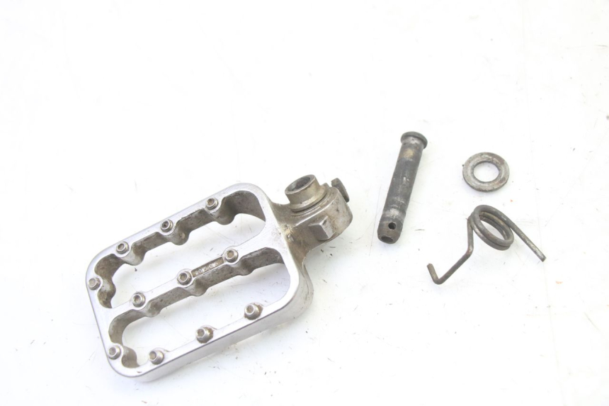 photo de REPOSAPIES DELANTERA IZQUIERDA KTM SUPERENDURO R 950 (2005 - 2009) - Vista principal