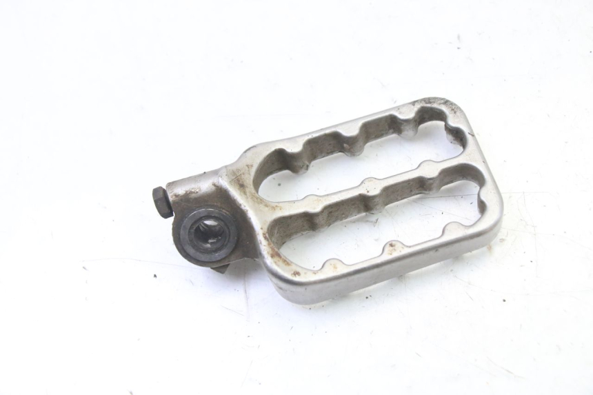 photo de REPOSAPIES DELANTERA IZQUIERDA KTM SUPERENDURO R 950 (2005 - 2009) - Vista general del producto