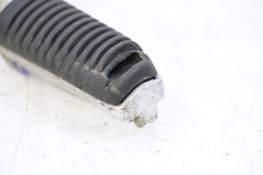 photo de REPOSAPIES DELANTERA IZQUIERDA YAMAHA XJN DIVERSION 600 (2000 - 2003) - Vista general del producto