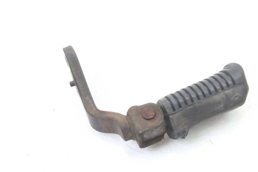 photo de REPOSAPIES DELANTERA IZQUIERDA YAMAHA SR 125 (1982 - 2003) - Primer plano técnico