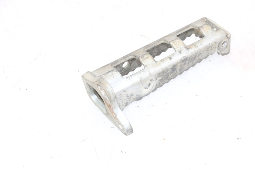 photo de REPOSAPIES DELANTERA IZQUIERDA YAMAHA YFM R RAPTOR 250 (2008 - 2014) - Detalle de la pieza