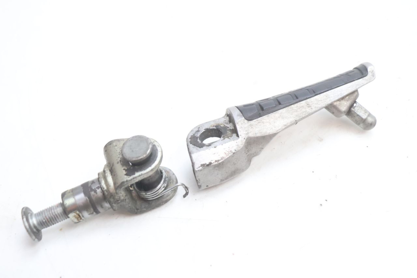 photo de REPOSAPIES DELANTERA IZQUIERDA KAWASAKI ZX-6R ZX6R 600 (1995 - 1997) - Primer plano técnico