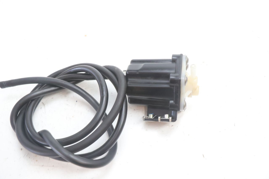photo de CANISTER BMW C SPORT 650 (2015 - 2021) - Detalle de la pieza