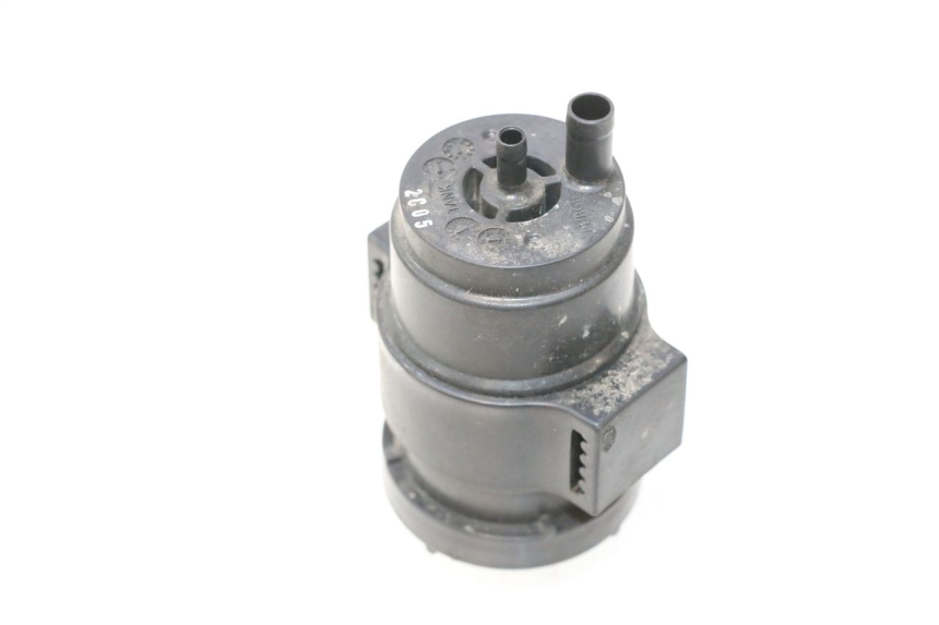 photo de CANISTER PEUGEOT KISBEE 4T 50 (2018 - 2022) - Zoom estado de uso