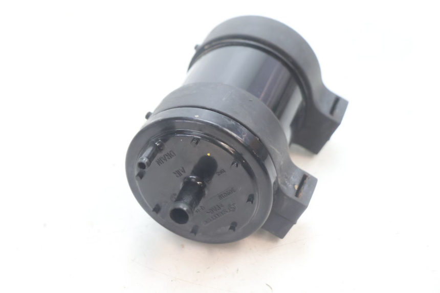 photo de CANISTER PIAGGIO MP3 HPE 530 (2022 - 2026) - Primer plano técnico