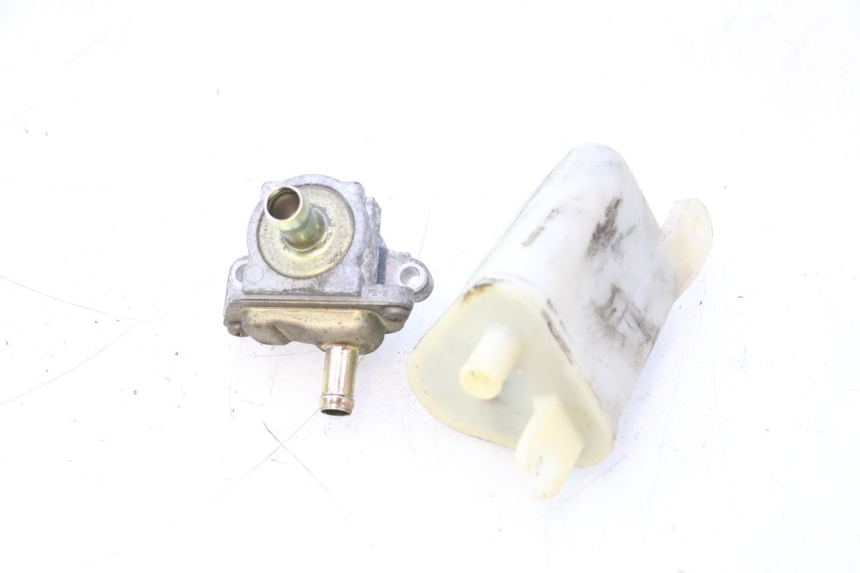 photo de CANISTER YAMAHA YP MAJESTY 125 (2002 - 2006) - Zoom estado de uso