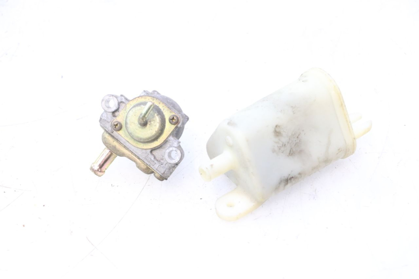photo de CANISTER YAMAHA YP MAJESTY 125 (2002 - 2006) - Otra perspectiva