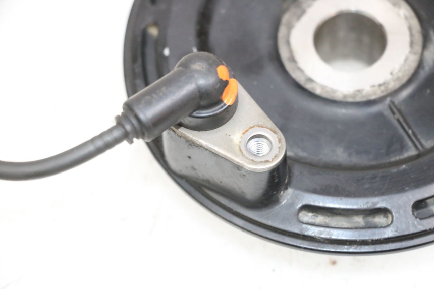 photo de SENSOR ABS TRASERO YAMAHA FJR ABS 1300 (2006 - 2012) - Detalles de los puntos de fijación