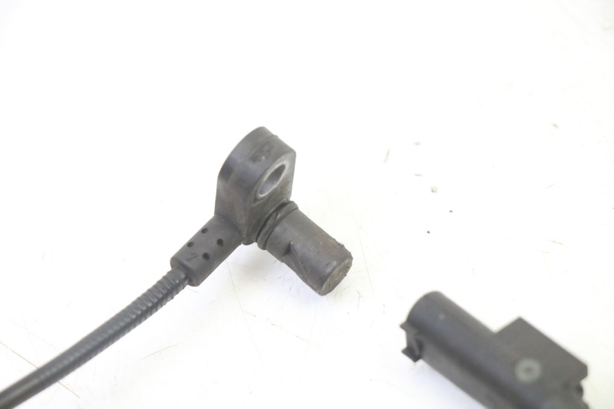 photo de SENSOR BMW G310 R 310 (2016 - 2020) - Primer plano técnico