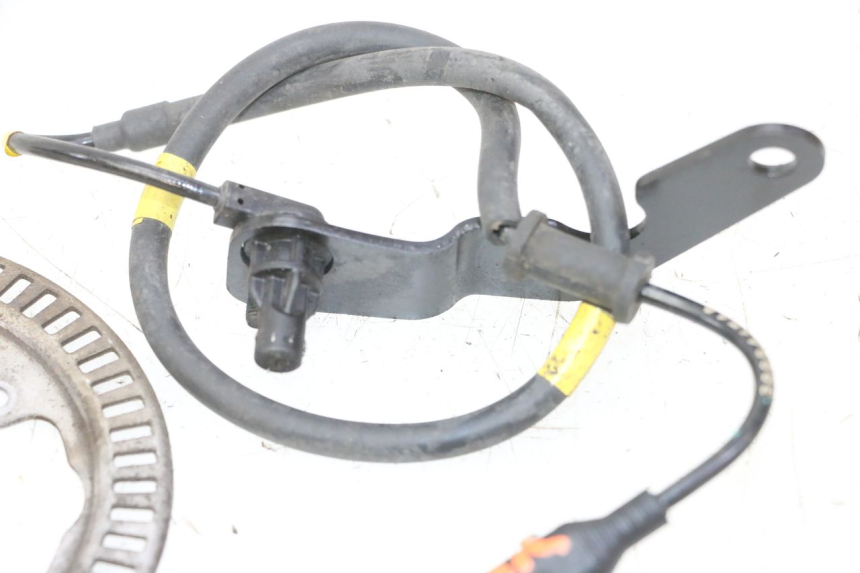 photo de SENSOR PIAGGIO MP3 HPE 310 (2024 - 2025) - Primer plano técnico