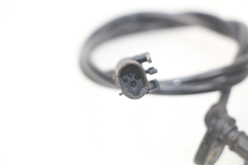 photo de SENSOR ABS TRASERO YAMAHA N-MAX NMAX 125 (2017 - 2020) - Detalles de los puntos de fijación