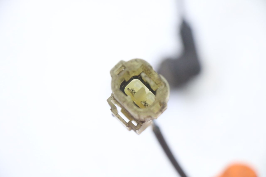 photo de SENSOR PEUGEOT SATELIS 125 (2013 - 2018) - Detalles de los puntos de fijación