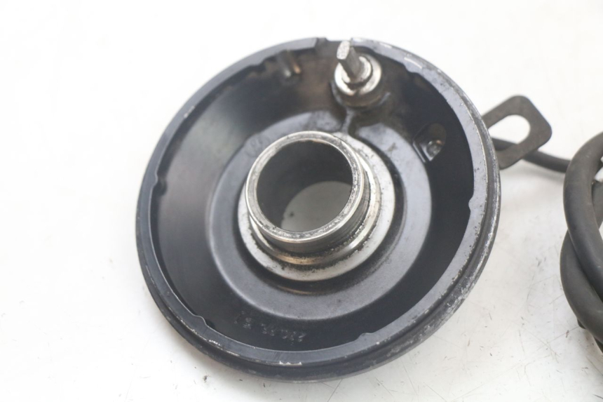 photo de SENSOR ABS TRASERO YAMAHA TDM ABS 900 (2002 - 2014) - Primer plano técnico