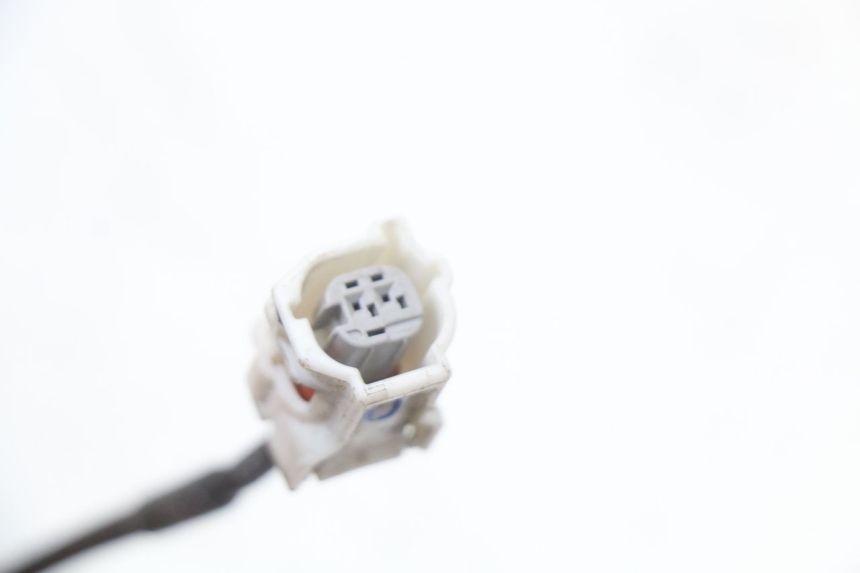 photo de SENSOR ABS TRASERO YAMAHA XMAX X-MAX ABS 125 (2017 - 2020) - Detalles de los puntos de fijación