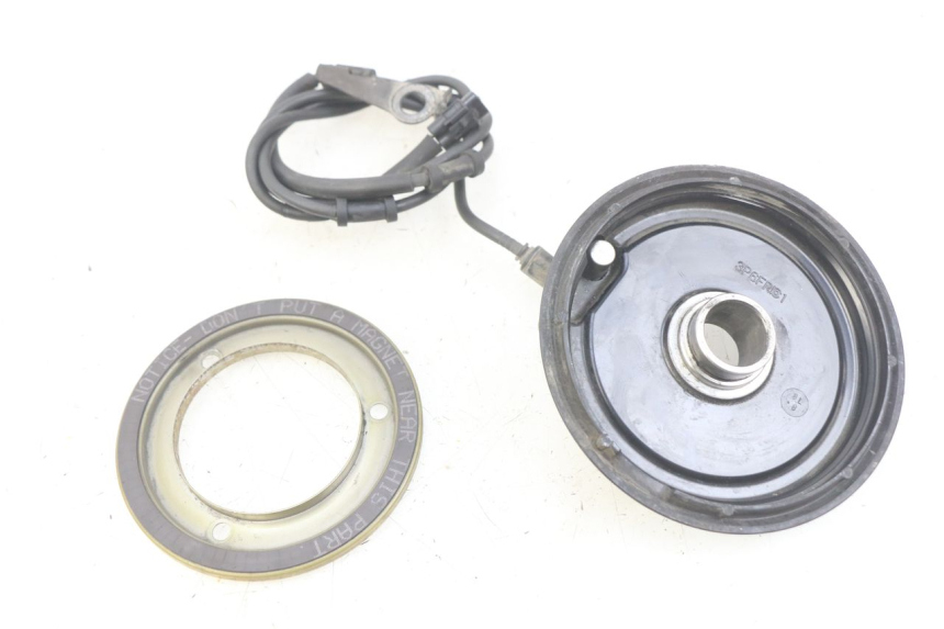 photo de SENSOR ABS DELANTERO YAMAHA FJR ABS 1300 (2006 - 2012) - Primer plano técnico