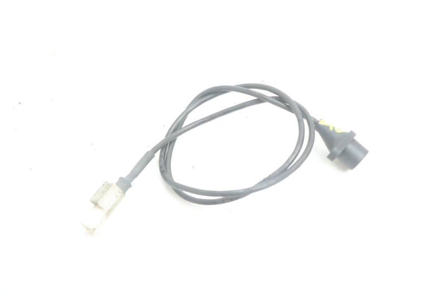 photo de SENSOR ABS DELANTERO PEUGEOT SATELIS 125 (2006 - 2009) - Primer plano técnico