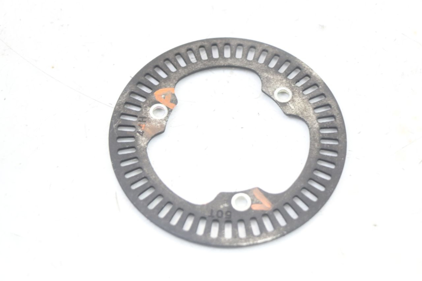 photo de SENSOR SUZUKI BURGMAN 125 (2018 - 2021) - Detalles de los puntos de fijación